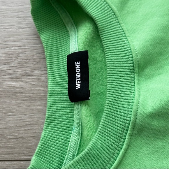 Green Welldone Crewneck Korea - Picture 4 of 11